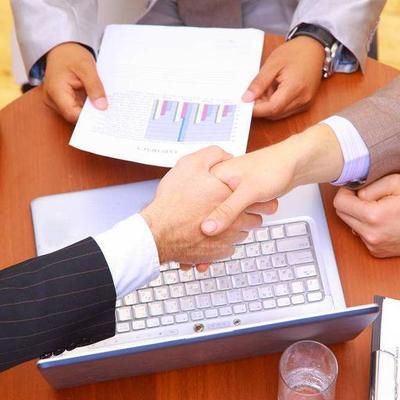 企業運營全周期支持 專業代理記賬、工商與稅務服務、資質審批一站式解決方案